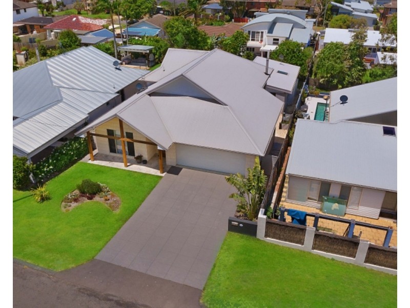 24 Lumeah Avenue, Wamberal NSW 2260