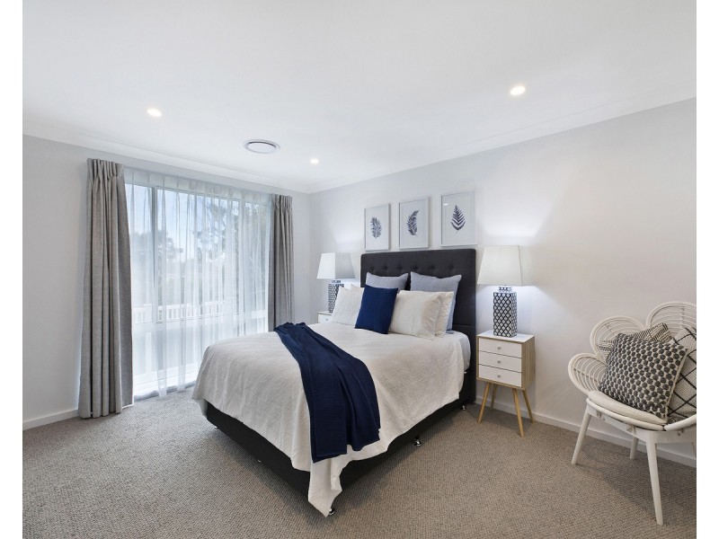 18 Heights Crescent, Wamberal NSW 2260