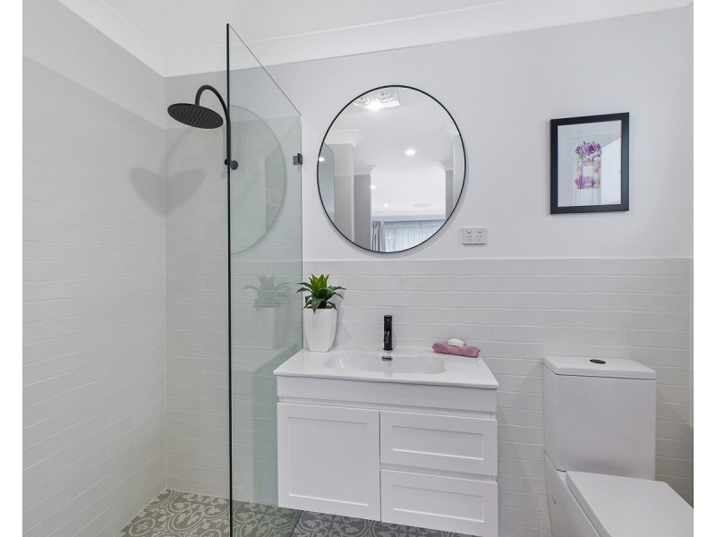 18 Heights Crescent, Wamberal NSW 2260