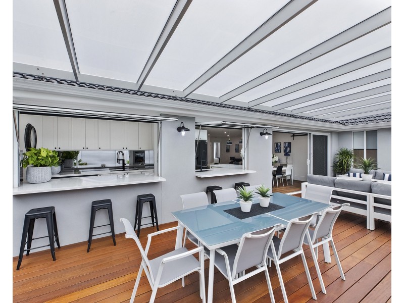 18 Heights Crescent, Wamberal NSW 2260