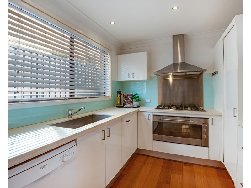 40 Lakala Avenue, Springfield NSW 2250