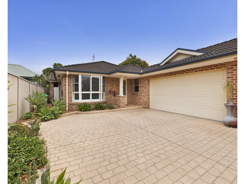 2/85 Paton Street, Woy Woy NSW 2256