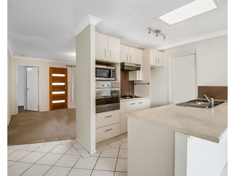 14 Narrawa Avenue, Erina NSW 2250