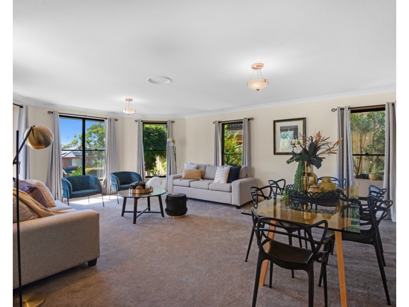 7 Watergum Place, Springfield NSW 2250