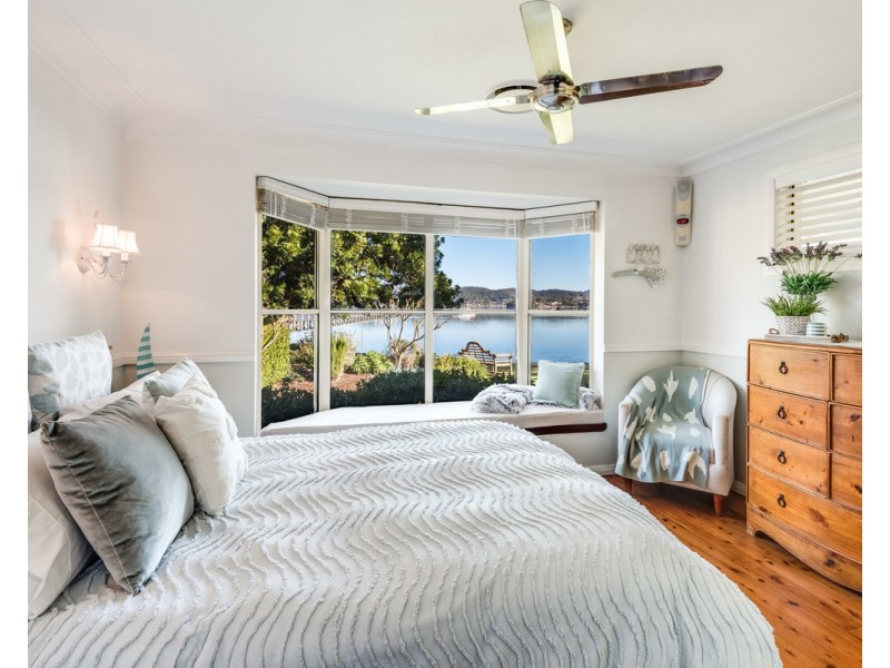 247 Avoca Drive, Green Point NSW 2251