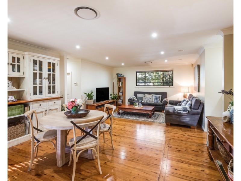 247 Avoca Drive, Green Point NSW 2251