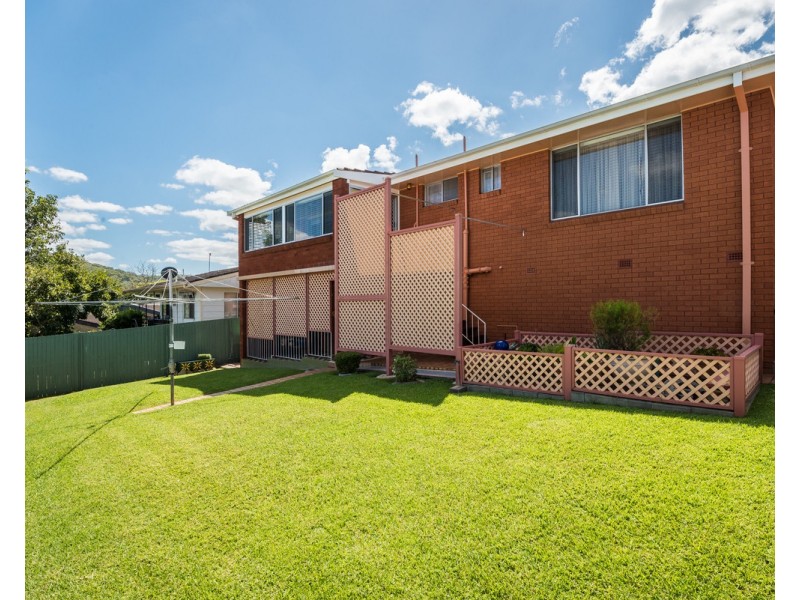 12 Tingira Crescent, Wyoming NSW 2250