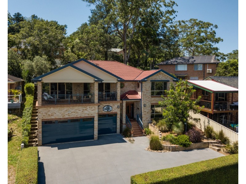 14 Crestview Place, Lisarow NSW 2250