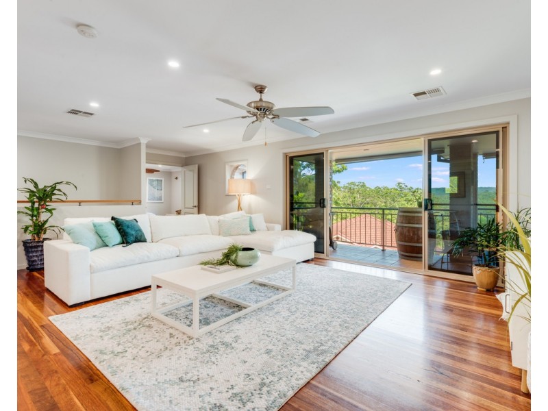 14 Crestview Place, Lisarow NSW 2250