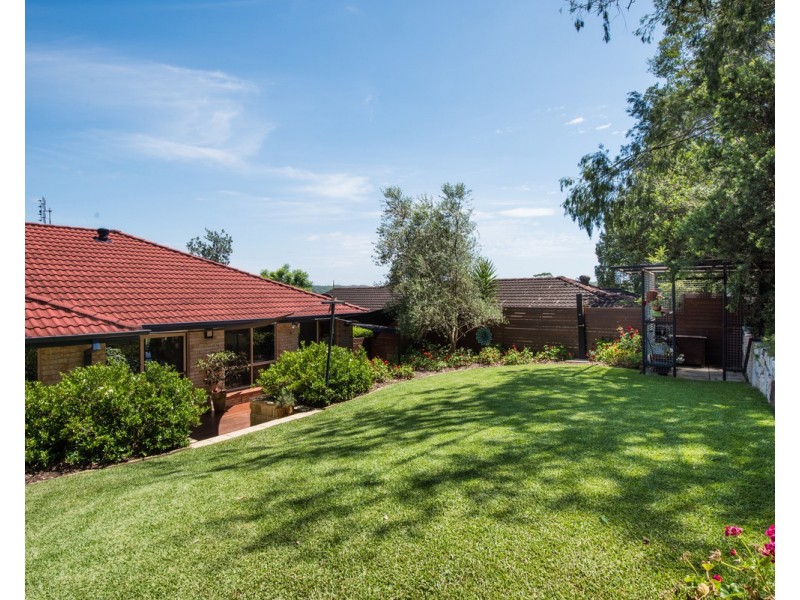 14 Crestview Place, Lisarow NSW 2250