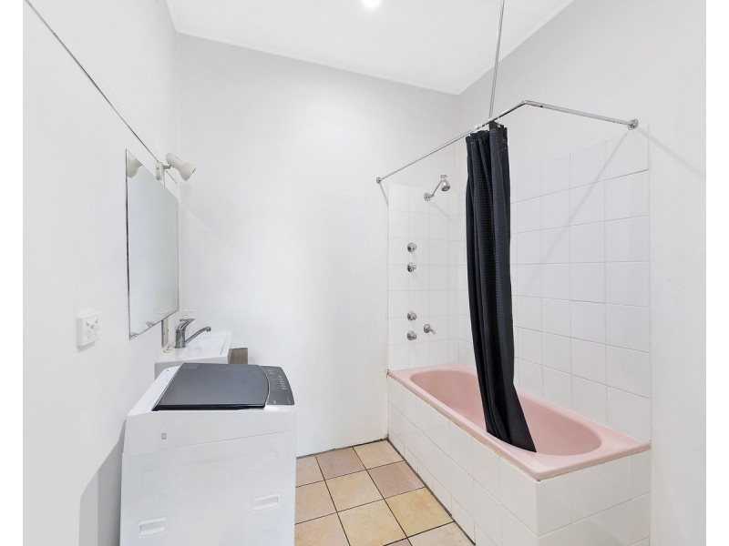 6-8 Winani Road, Erina NSW 2250