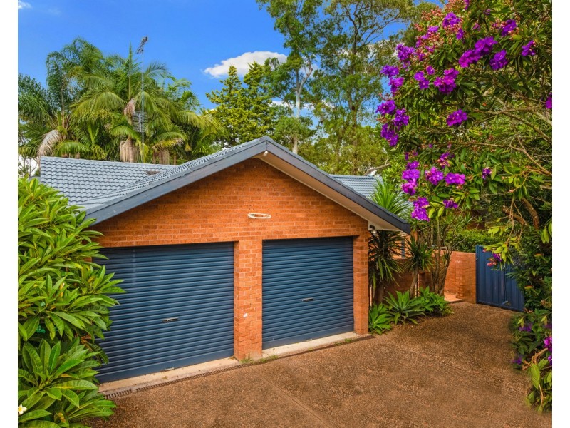 18 Settlers Ridge Close, Lisarow NSW 2250