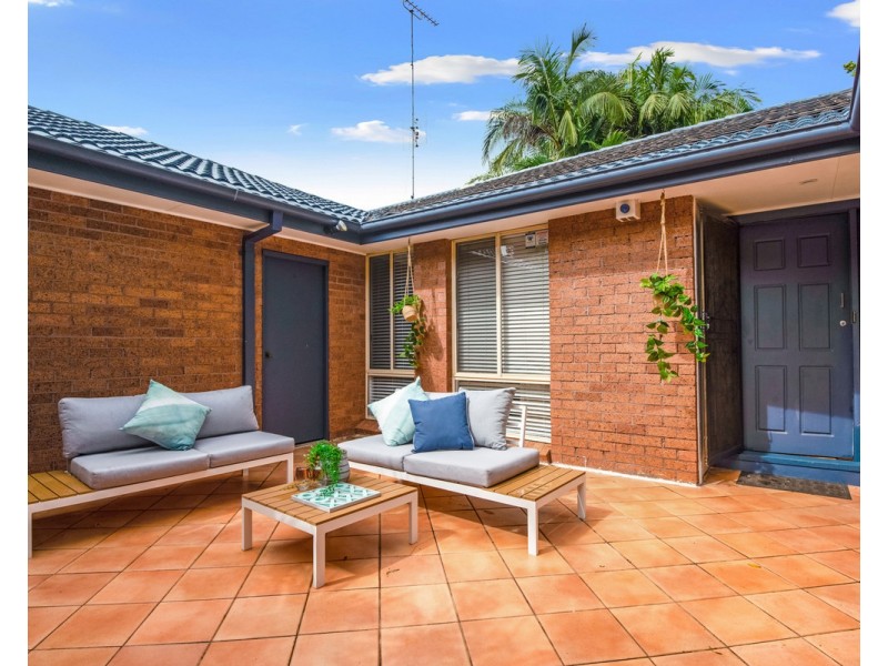 18 Settlers Ridge Close, Lisarow NSW 2250