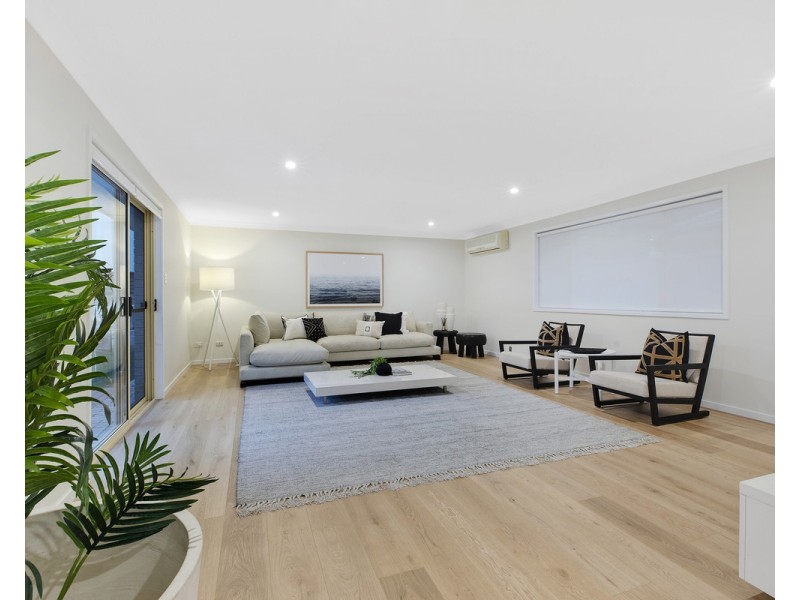 3 Mount Place, Green Point NSW 2251