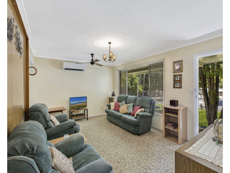 4 Pierce Street, Niagara Park NSW 2250