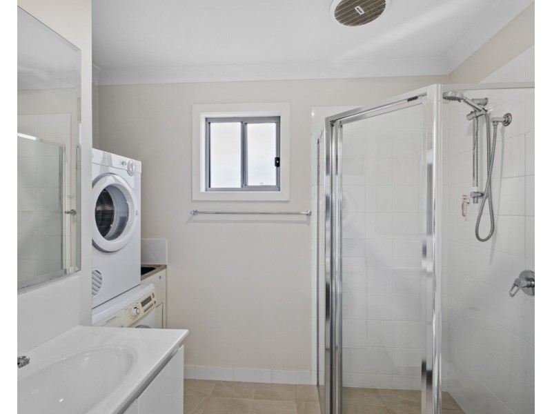 40a Narrawa Avenue, Erina NSW 2250