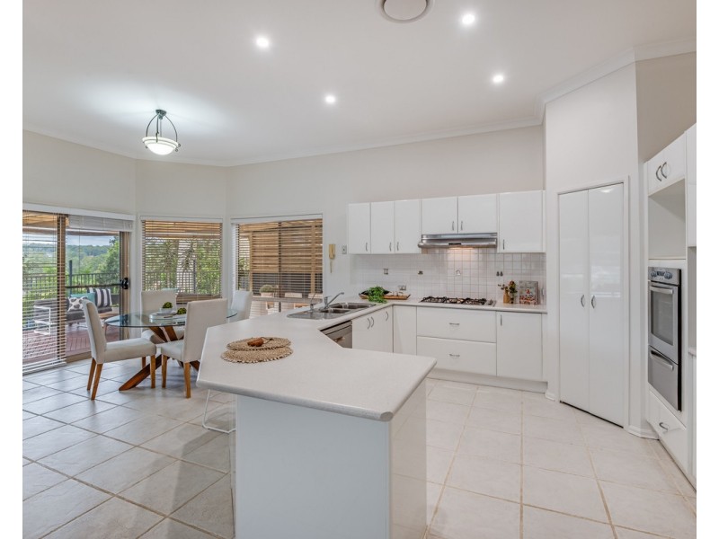 46 Woodview Avenue, Lisarow NSW 2250