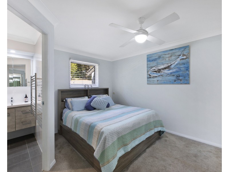 13 Redgum Close, Bateau Bay NSW 2261