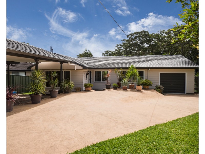 3 South Crescent, North Gosford NSW 2250