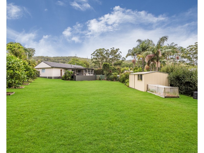 3 South Crescent, North Gosford NSW 2250