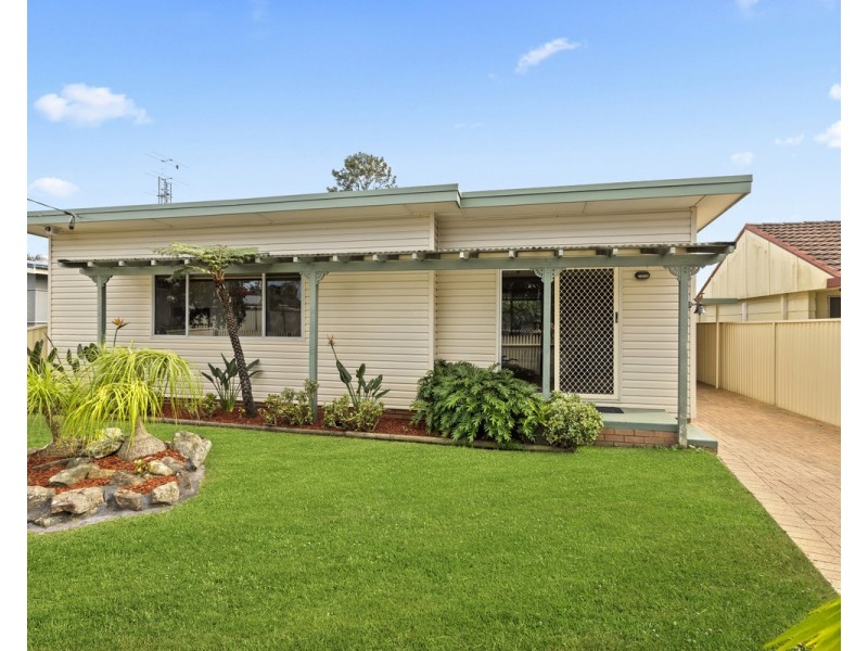 40 Dudley Street, Gorokan NSW 2263