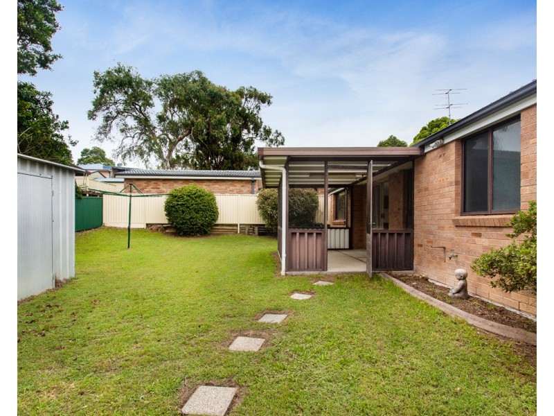 160 Cresthaven Avenue, Bateau Bay NSW 2261