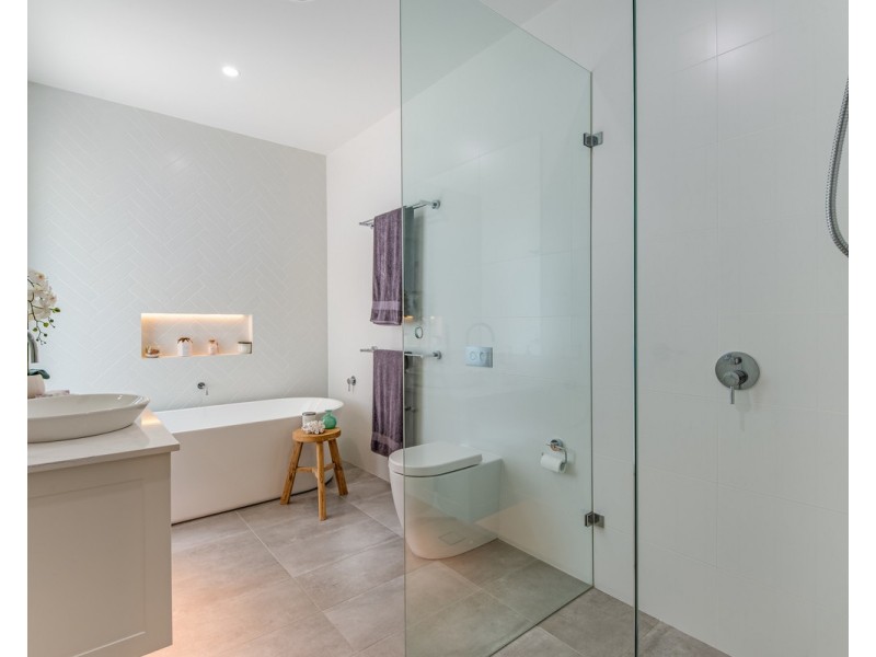 21a Tramway Road, North Avoca NSW 2260