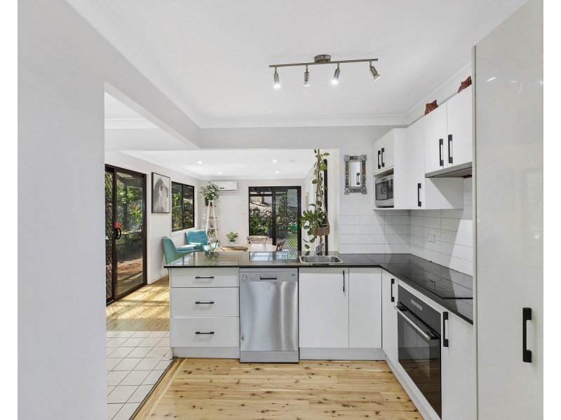 24 Barree Avenue, Narara NSW 2250