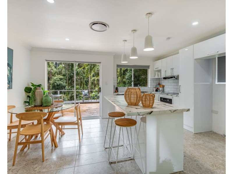 27 Blackbutt Street, Wyoming NSW 2250