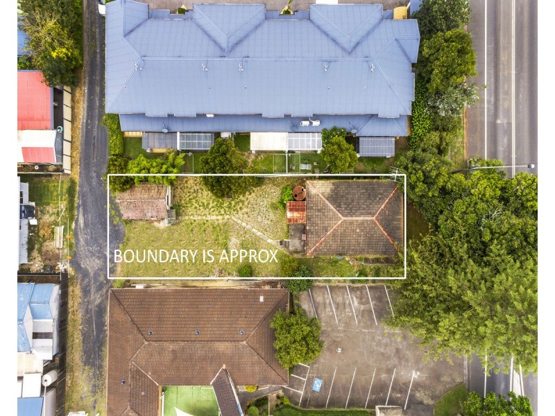 10 Barrenjoey Road, Ettalong Beach NSW 2257