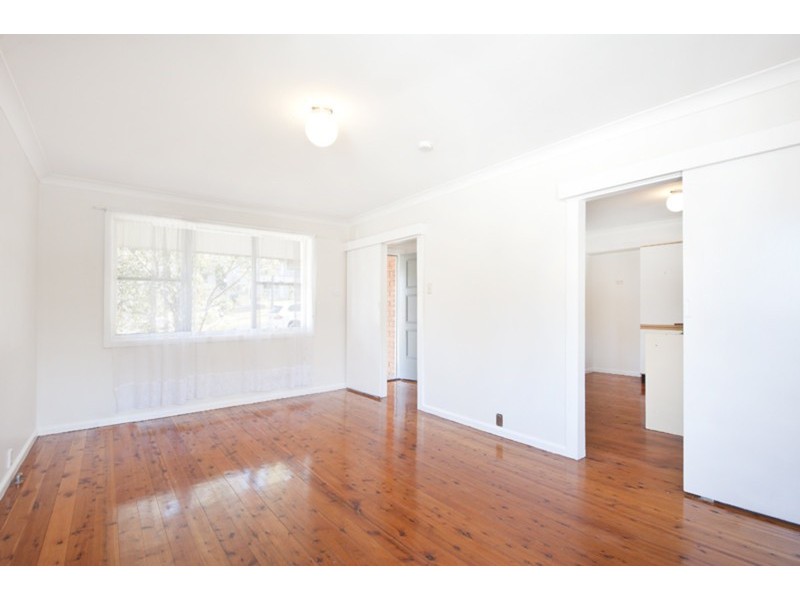 24 Lynnette Crescent, East Gosford NSW 2250