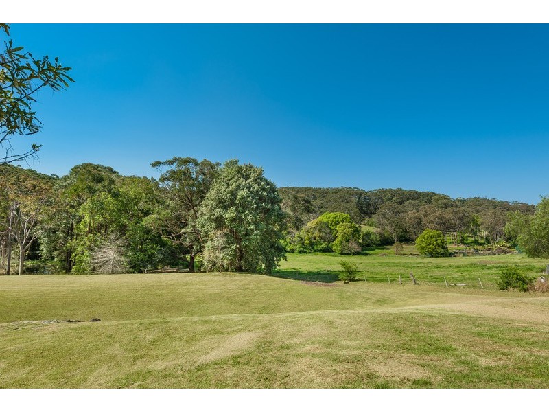 4 Portsmouth Road, Erina NSW 2250