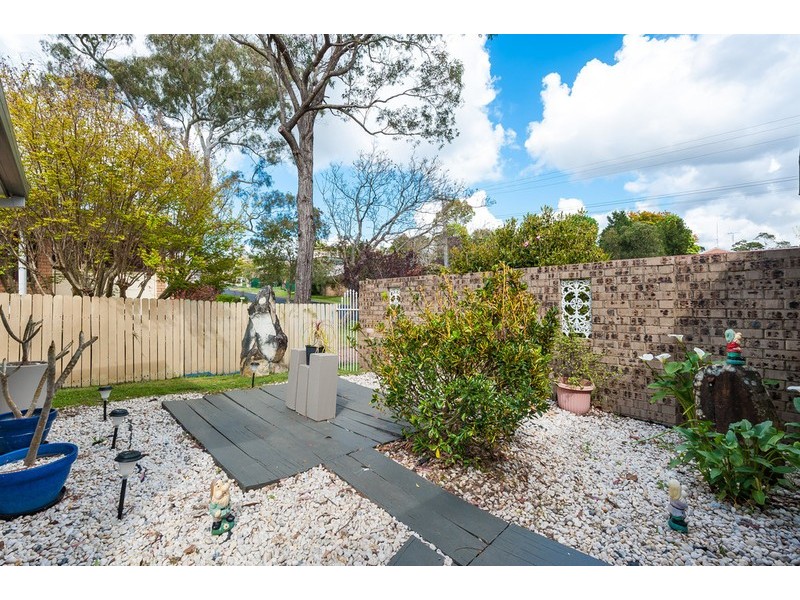 60 North Crescent, Wyoming NSW 2250