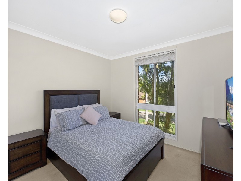 3 Nisic Close, Bateau Bay NSW 2261