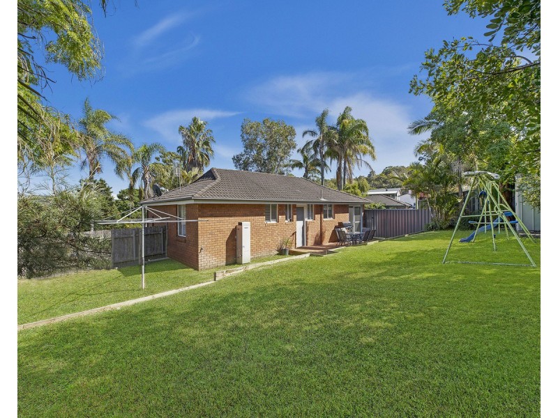 3 Nisic Close, Bateau Bay NSW 2261