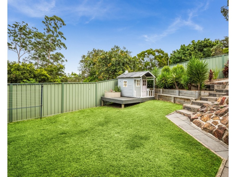 4 Lana Avenue, Wyoming NSW 2250