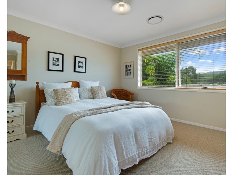 4 Bellbrook Close, Green Point NSW 2251
