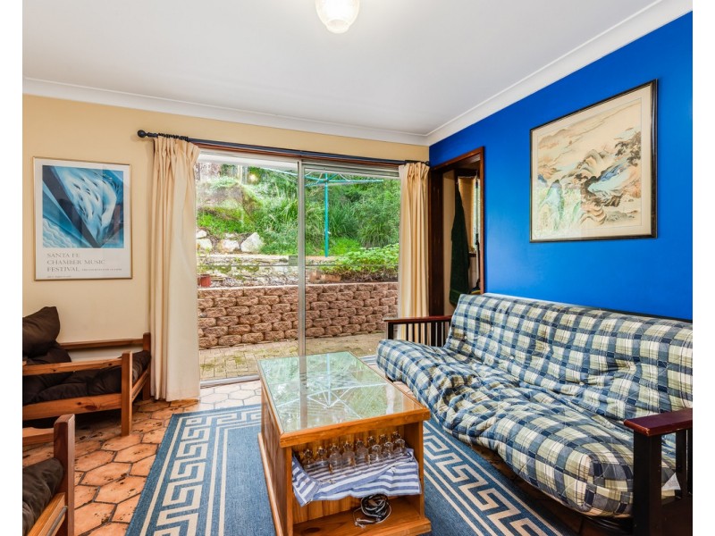 33 Gregory Street, Wyoming NSW 2250