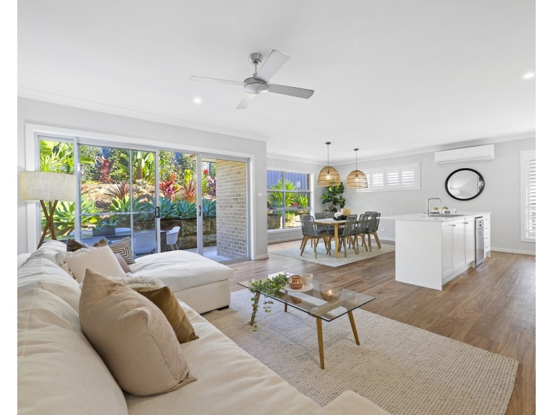 42a The Ridgeway, Lisarow NSW 2250