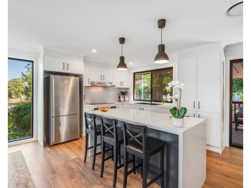 36 Giselle Avenue, Wyoming NSW 2250