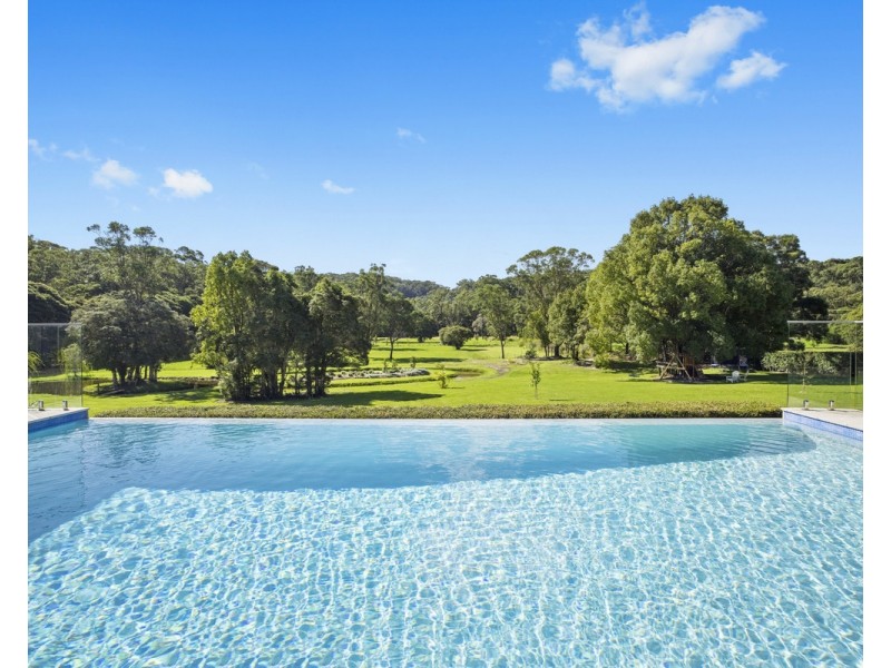 14 Okanagan Close, Wamberal NSW 2260