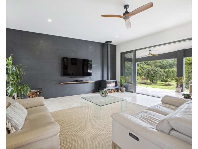 14 Okanagan Close, Wamberal NSW 2260