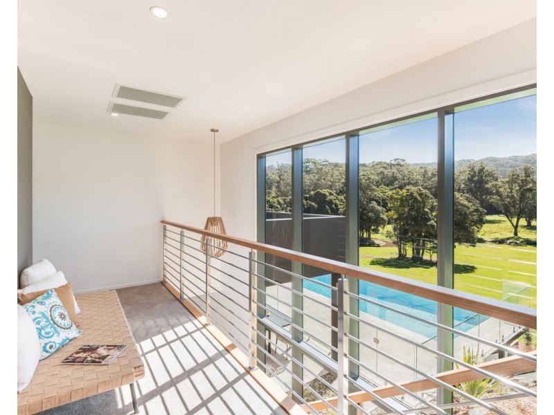 14 Okanagan Close, Wamberal NSW 2260