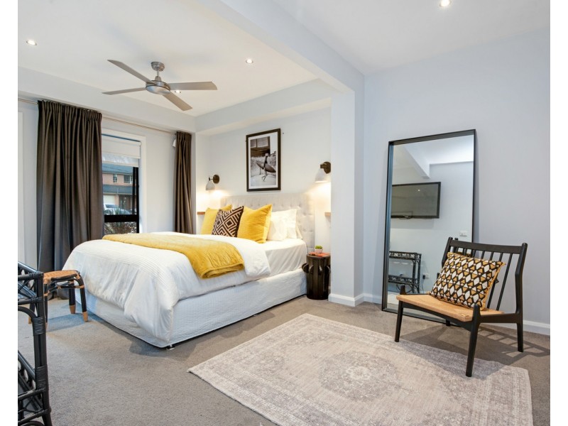 26 Elaine Avenue, Berkeley Vale NSW 2261