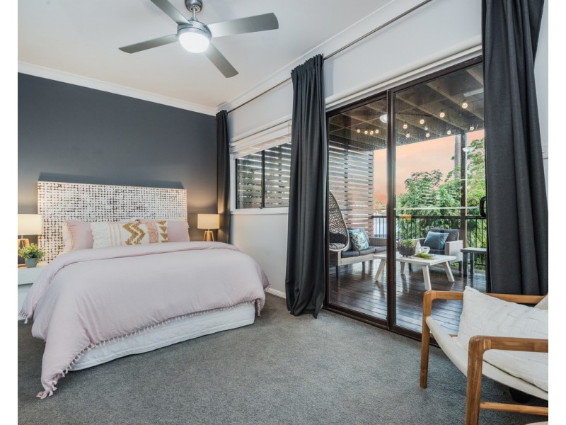 26 Elaine Avenue, Berkeley Vale NSW 2261