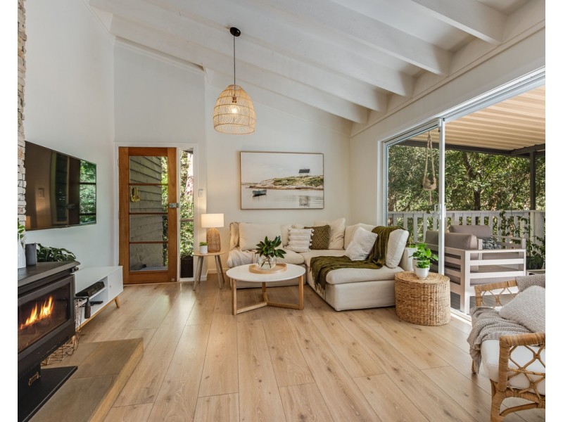 14 The Outlook, North Gosford NSW 2250