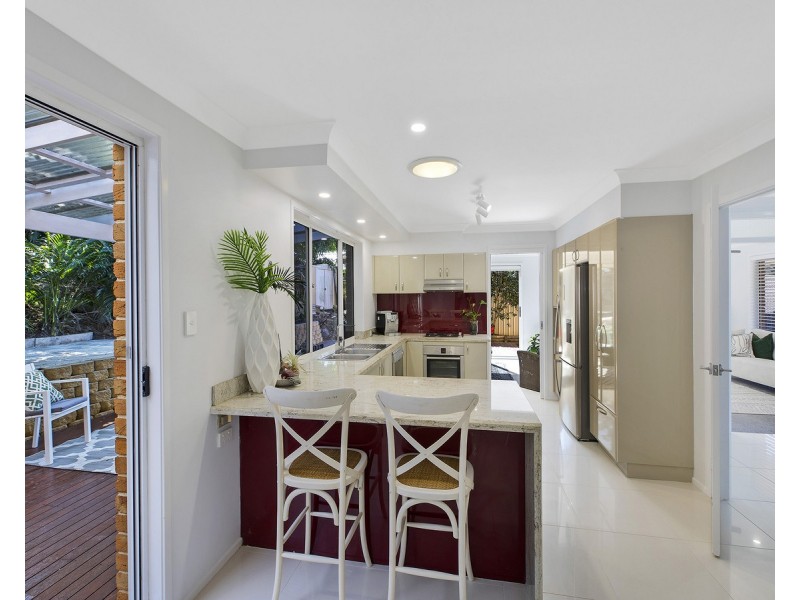 11 Blue Wren Close, Green Point NSW 2251
