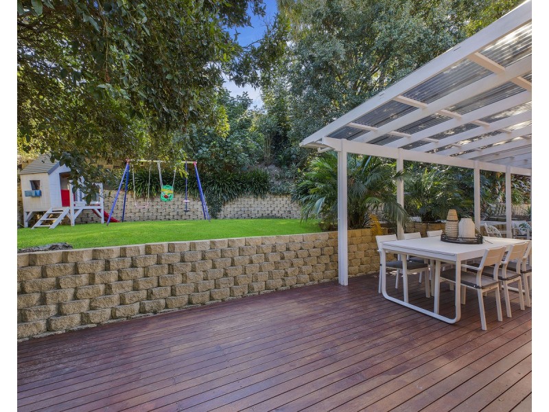 11 Blue Wren Close, Green Point NSW 2251