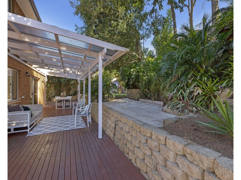 11 Blue Wren Close, Green Point NSW 2251