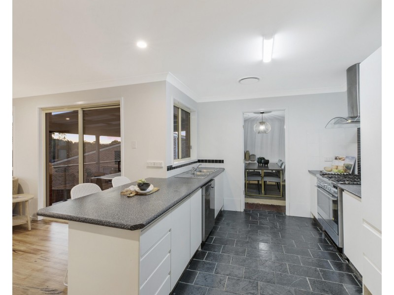 64 Henzel Road, Green Point NSW 2251